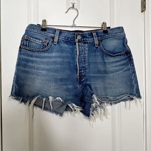 Levis 501 high rise cut off jean shorts Size 29 distressed